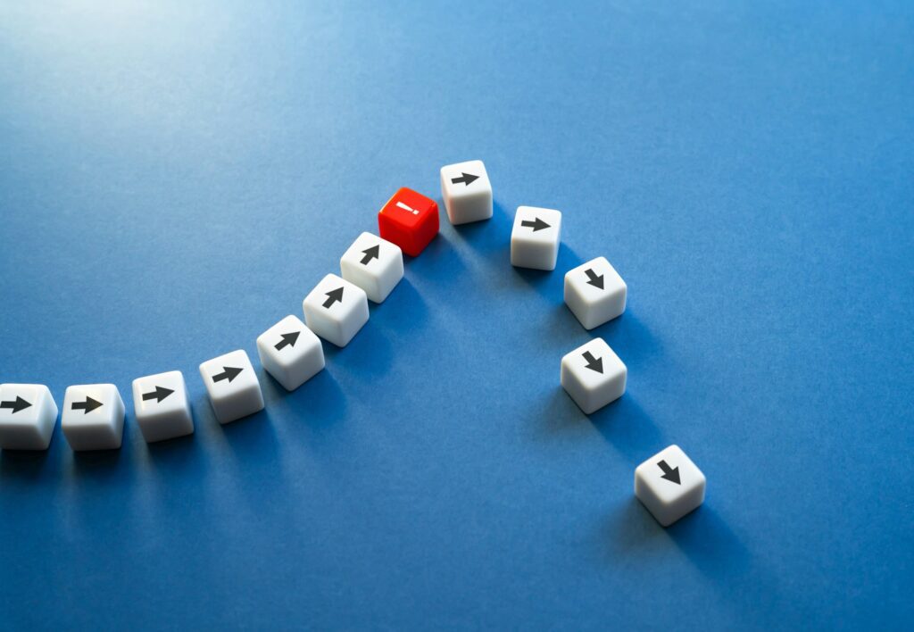 A mistake leads to the collapse of progress. Critical error.